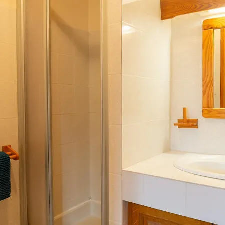 Casa de Férias De France 6/7 Personnes 3 *